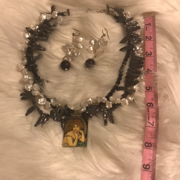 Cool Necklace and Earrings - Picture 4 of 4